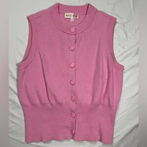 Y2K vibes Hazel Moon Pink Sleeveless Button-Up Ribbed Tank Top